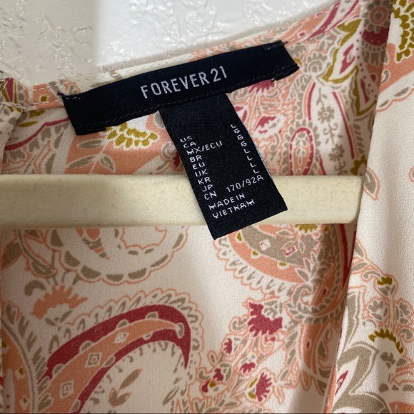 Forever 21 Paisley Pattern Salmon/Pink Dress - Picture 4 of 5